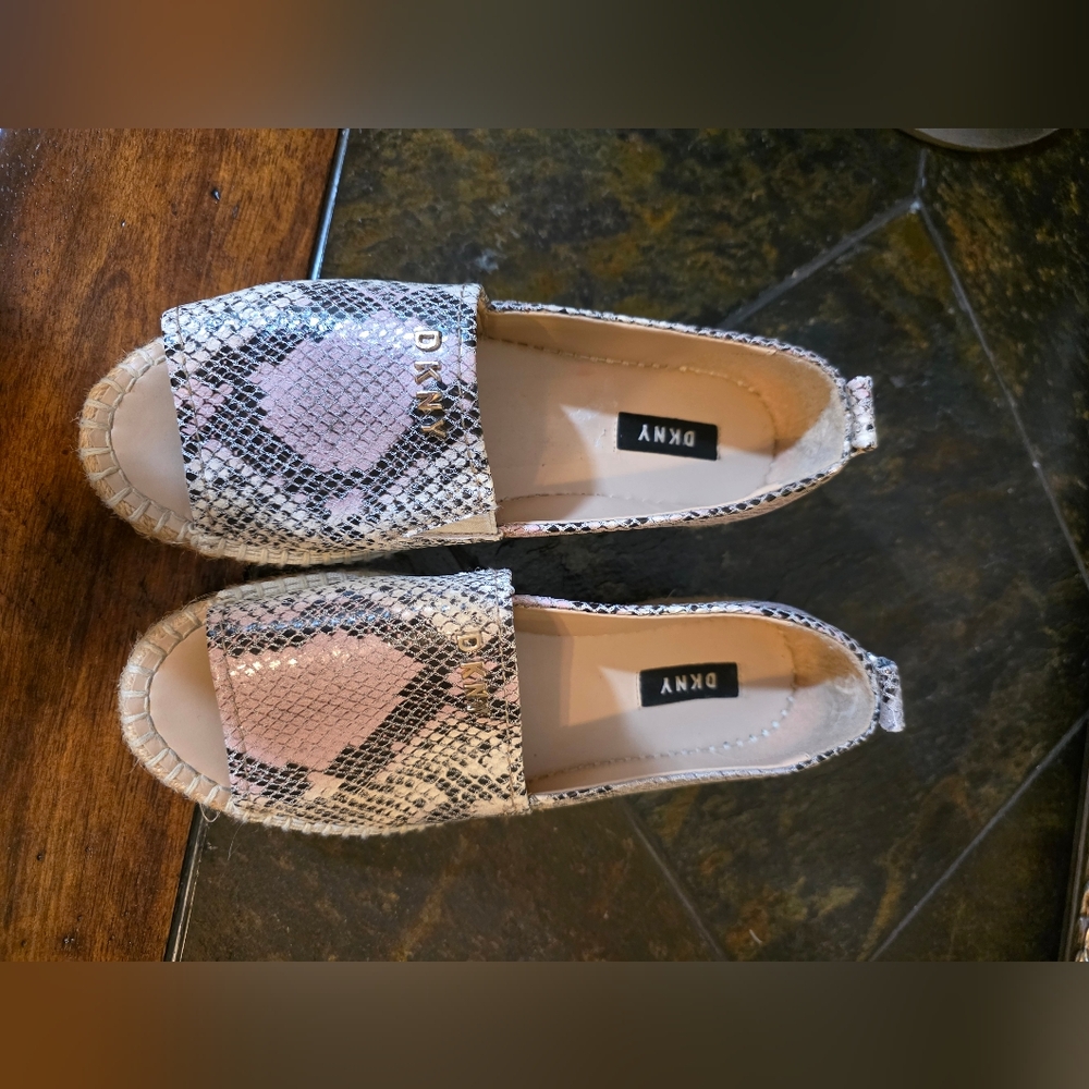 DKNY Leather Platform Espadrilles in Pink/Black/Cream Snake Print - Sz 7.5